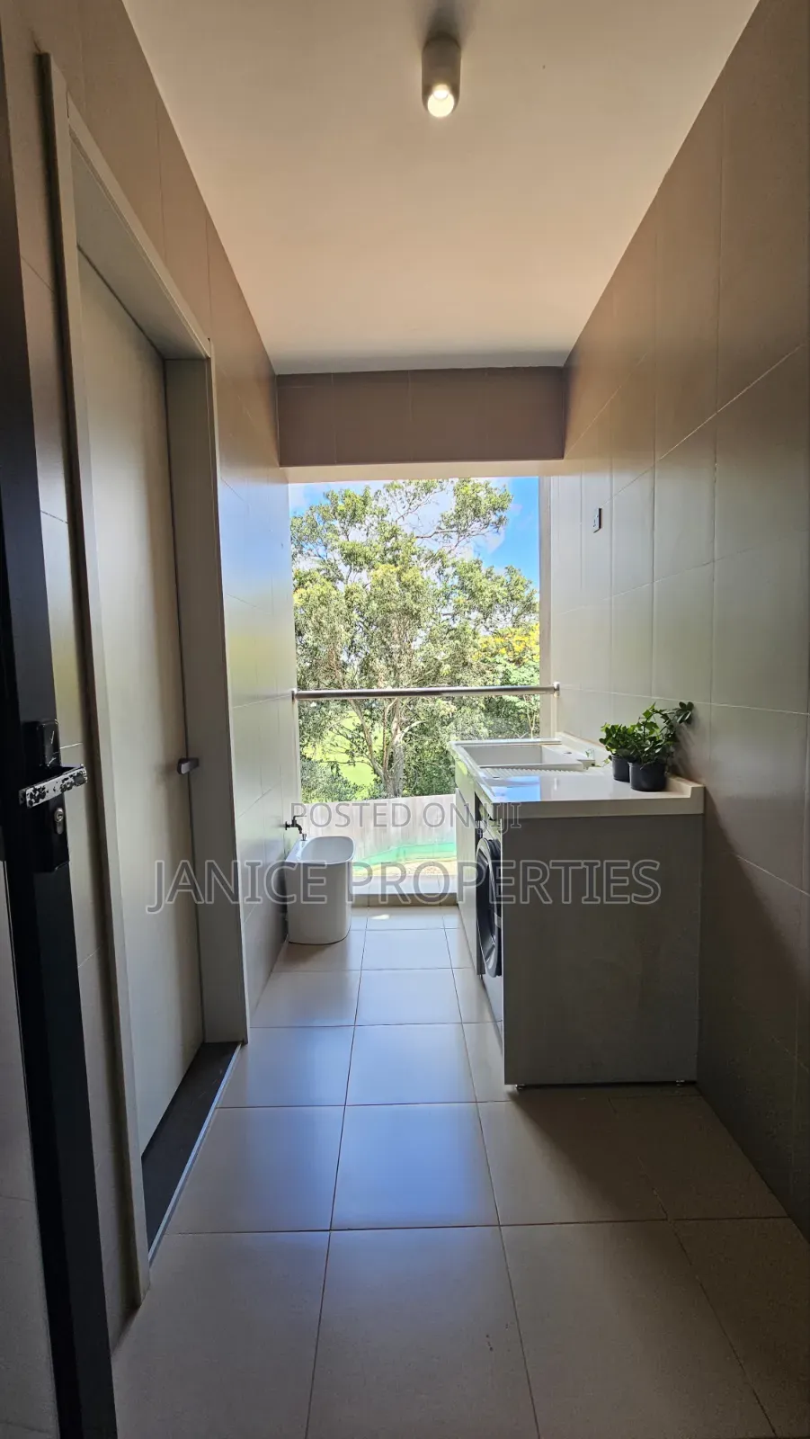 4bdrm Apartment in Pandora Apartments, Muthangari for sale in Muthangari