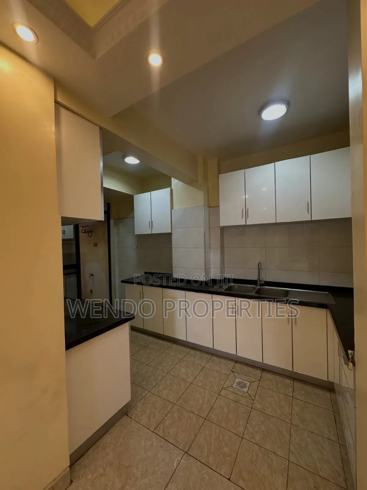 3bdrm Apartment in Kileleshwa for sale in Kileleshwa