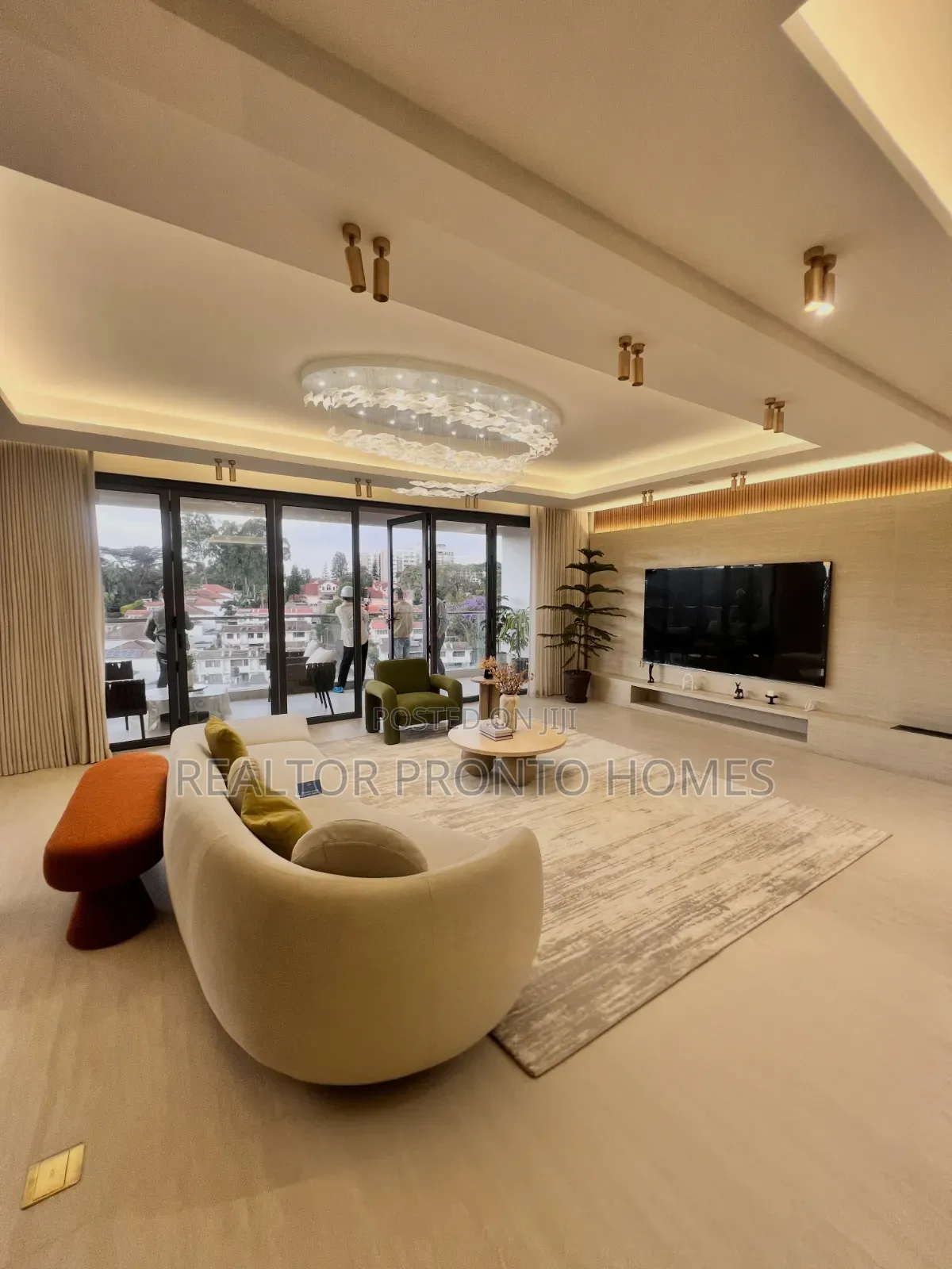 5bdrm Apartment in Westlands, Raphta Road Area for sale in Raphta Road Area