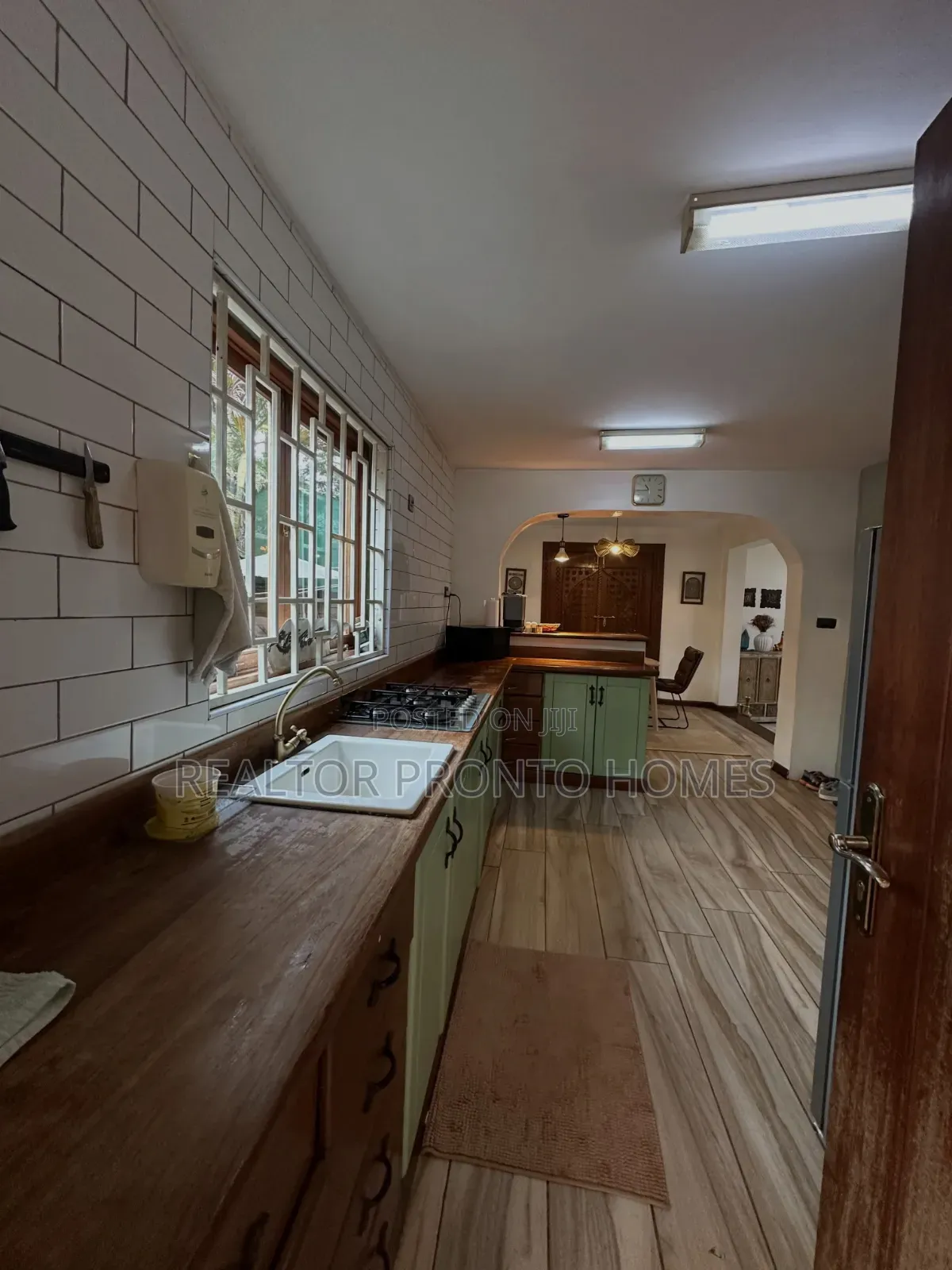 4bdrm Townhouse/Terrace in Lavington, Valley Arcade for sale in Valley Arcade