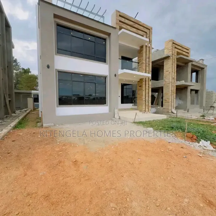5bdrm House in Olerai Estate, Kitengela for sale in Kitengela