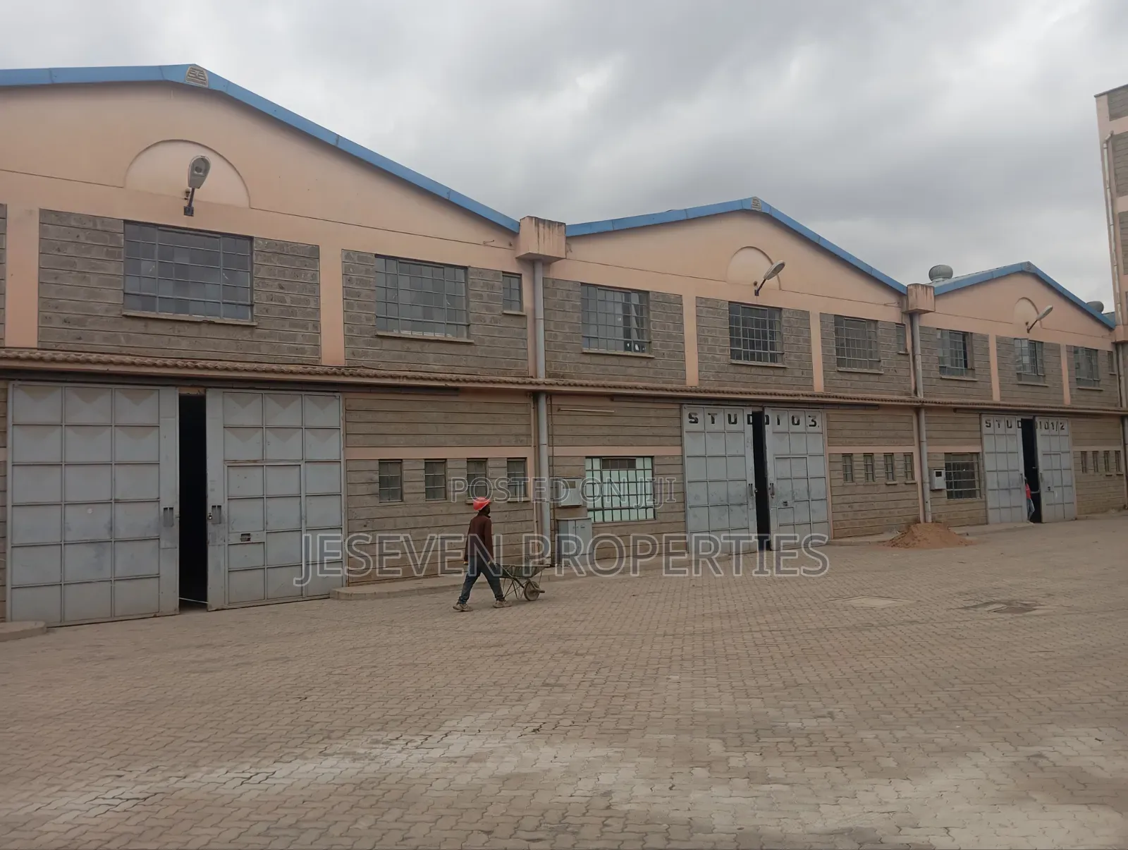 7600 SQFT Godown/Warehouse to Let Syokimau in Gateway Mall Area