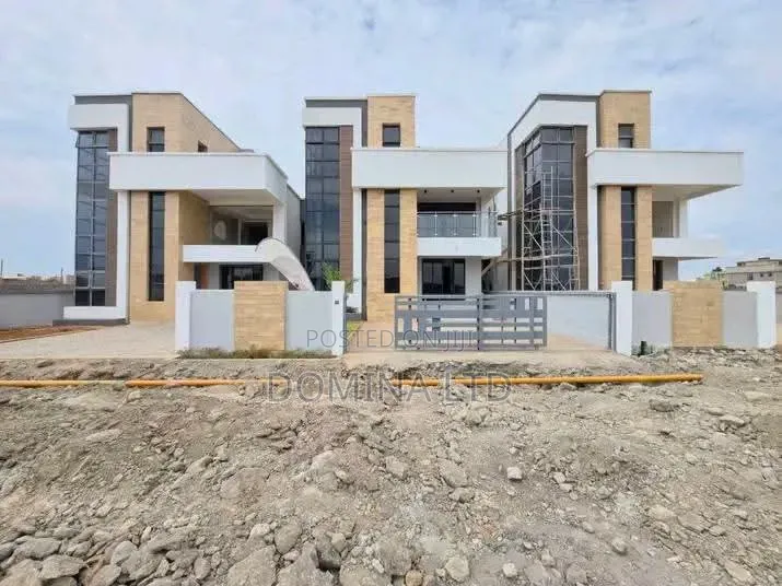 4bdrm Maisonette in Valeria Villas, Kamakis for sale in Kamakis