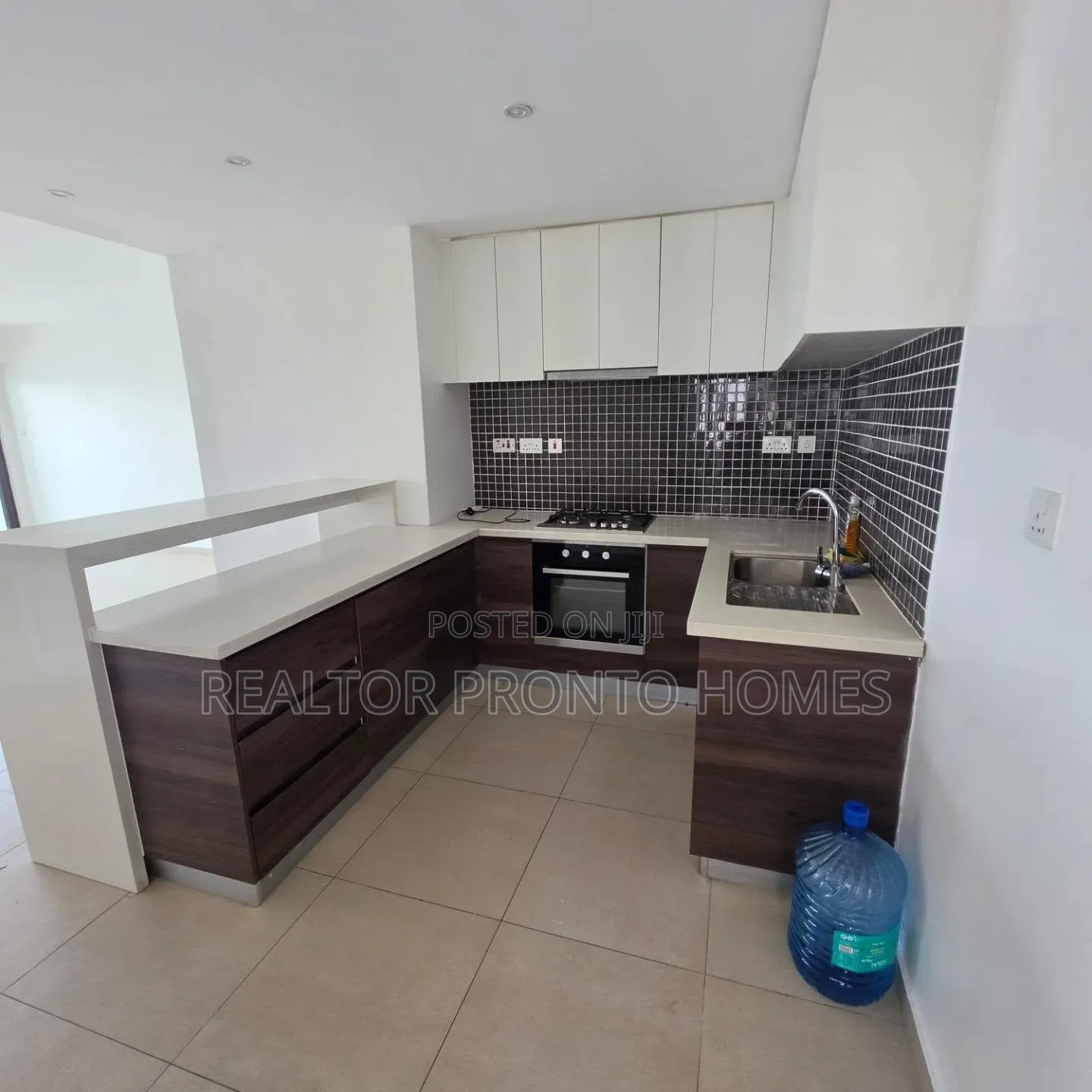 2bdrm Apartment in Lavington, Valley Arcade for rent in Valley Arcade
