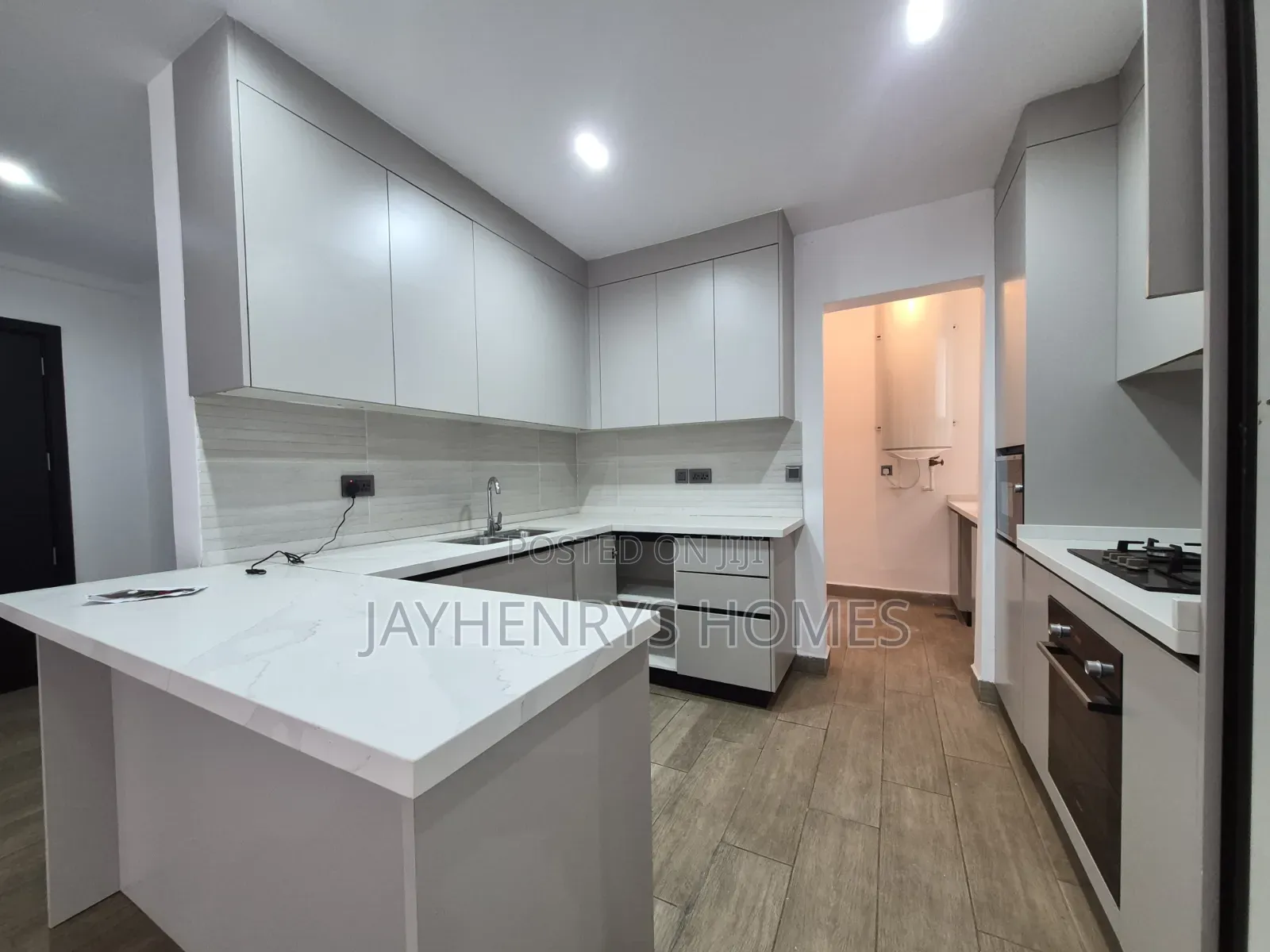 2bdrm Apartment in Riverside Square for rent in Riverside Drive