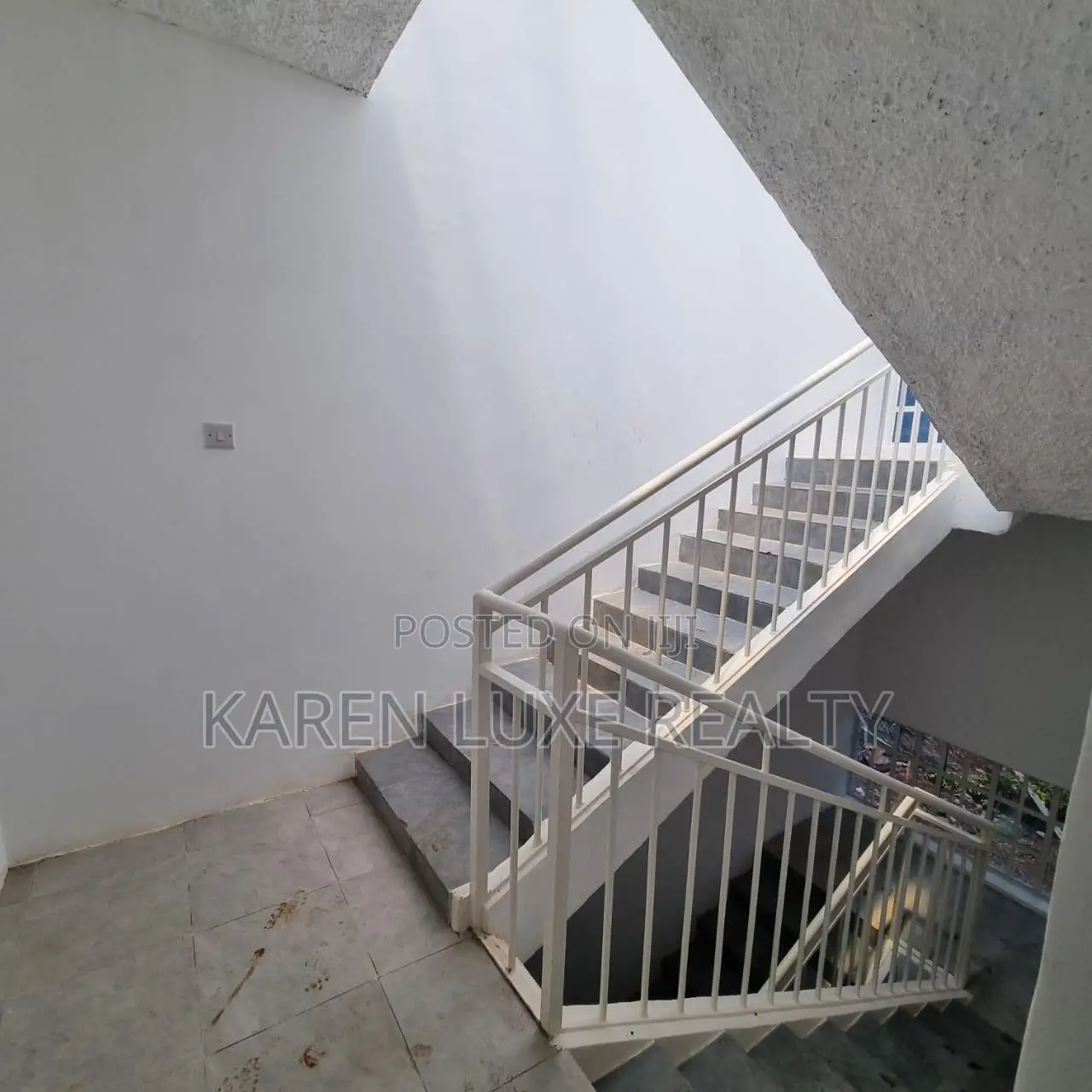 4bdrm Mansion in Karen Near The Hub for rent in Karen