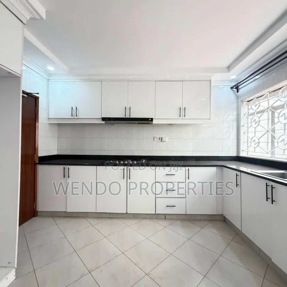 4bdrm Townhouse / Terrace in Muthangari for rent in Muthangari