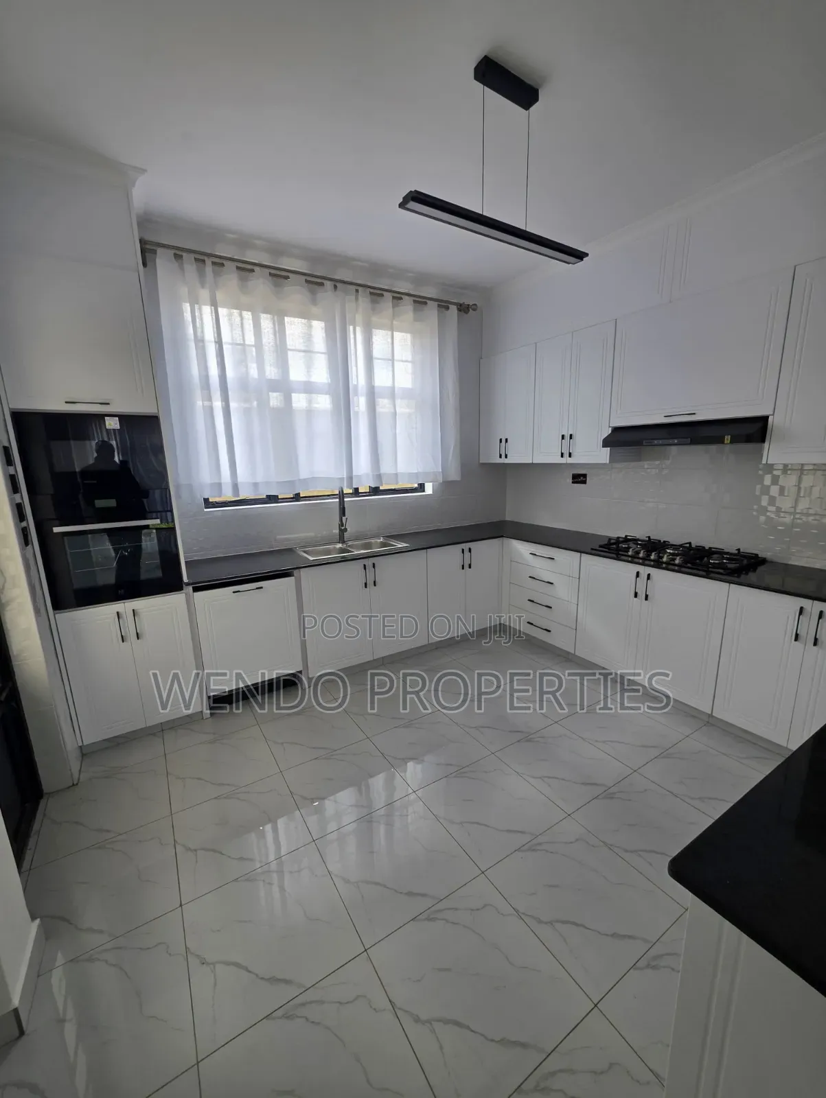 4bdrm Townhouse / Terrace in Kibiku for rent in Kibiku