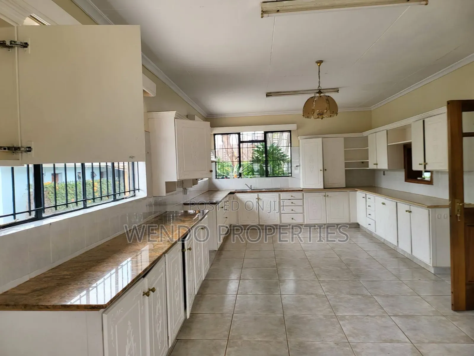 4bdrm Bungalow in Runda for rent in Runda
