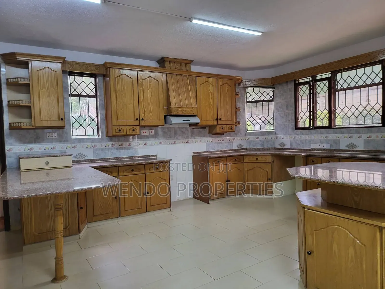 5bdrm Villa in Runda for rent in Runda