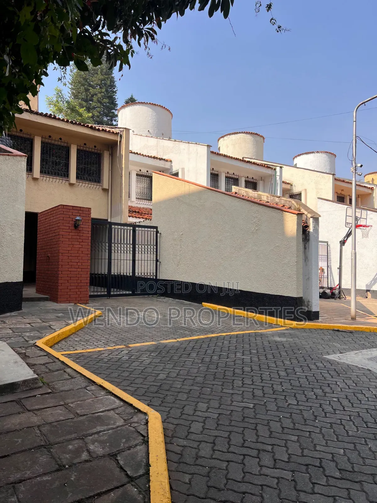 4bdrm Townhouse / Terrace in Lakeview Estate for rent in Lakeview Estate