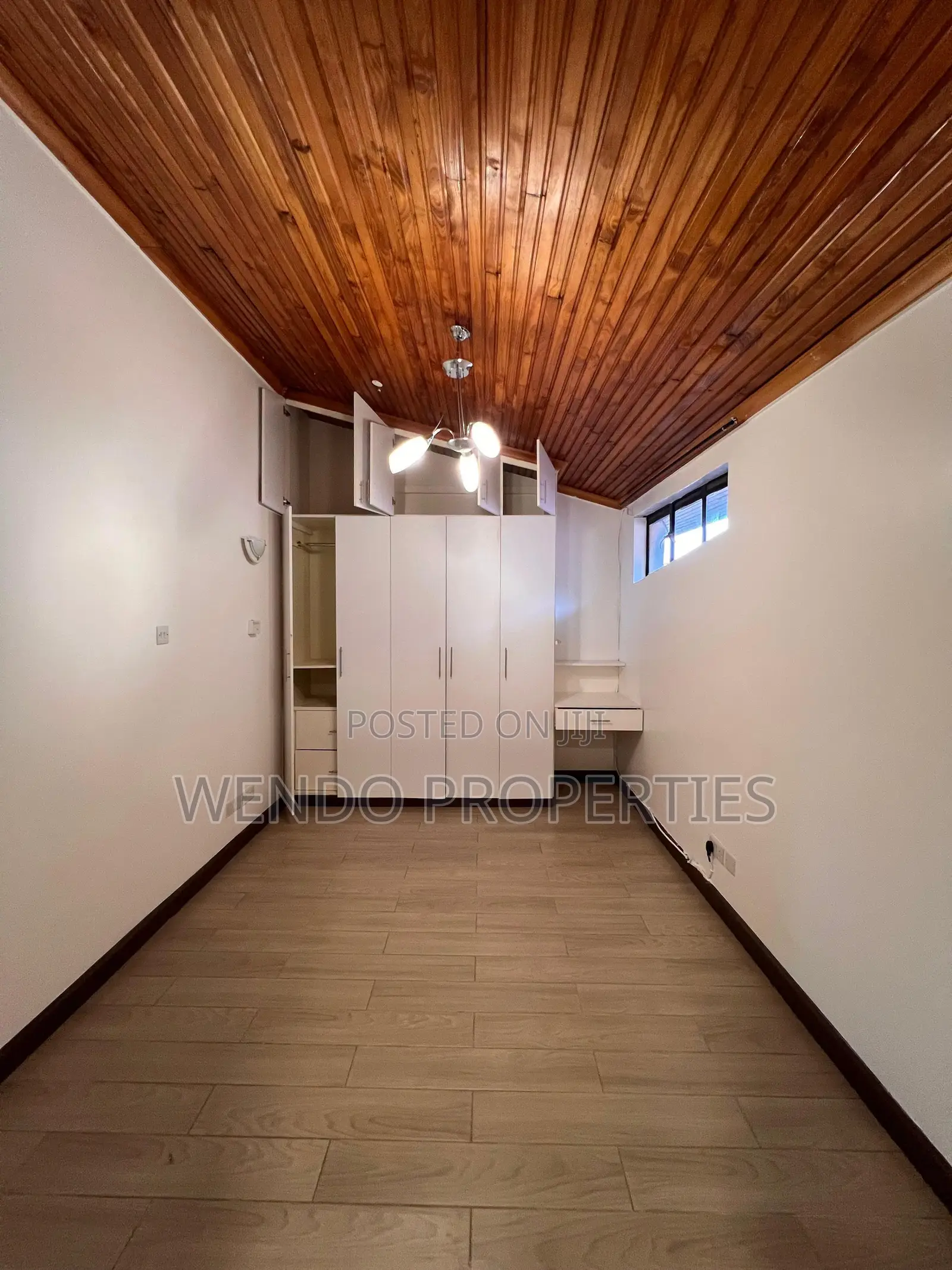 2bdrm Penthouse in Nyari for rent in Nyari