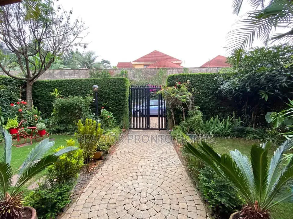 5bdrm Villa in Kitisuru for sale in Kitisuru