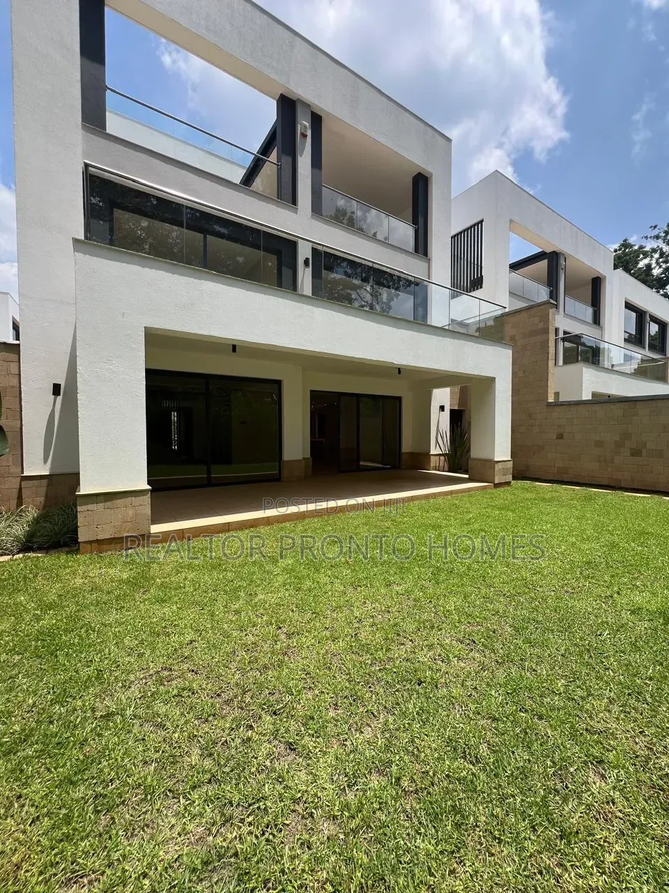 5bdrm Villa in Westlands, Spring Valley for sale in Spring Valley