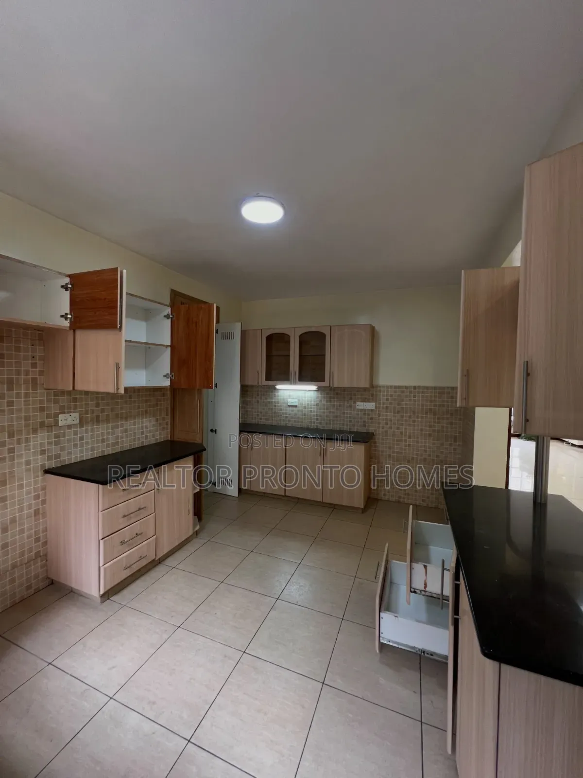3bdrm Apartment in Lavington, Valley Arcade for rent in Valley Arcade