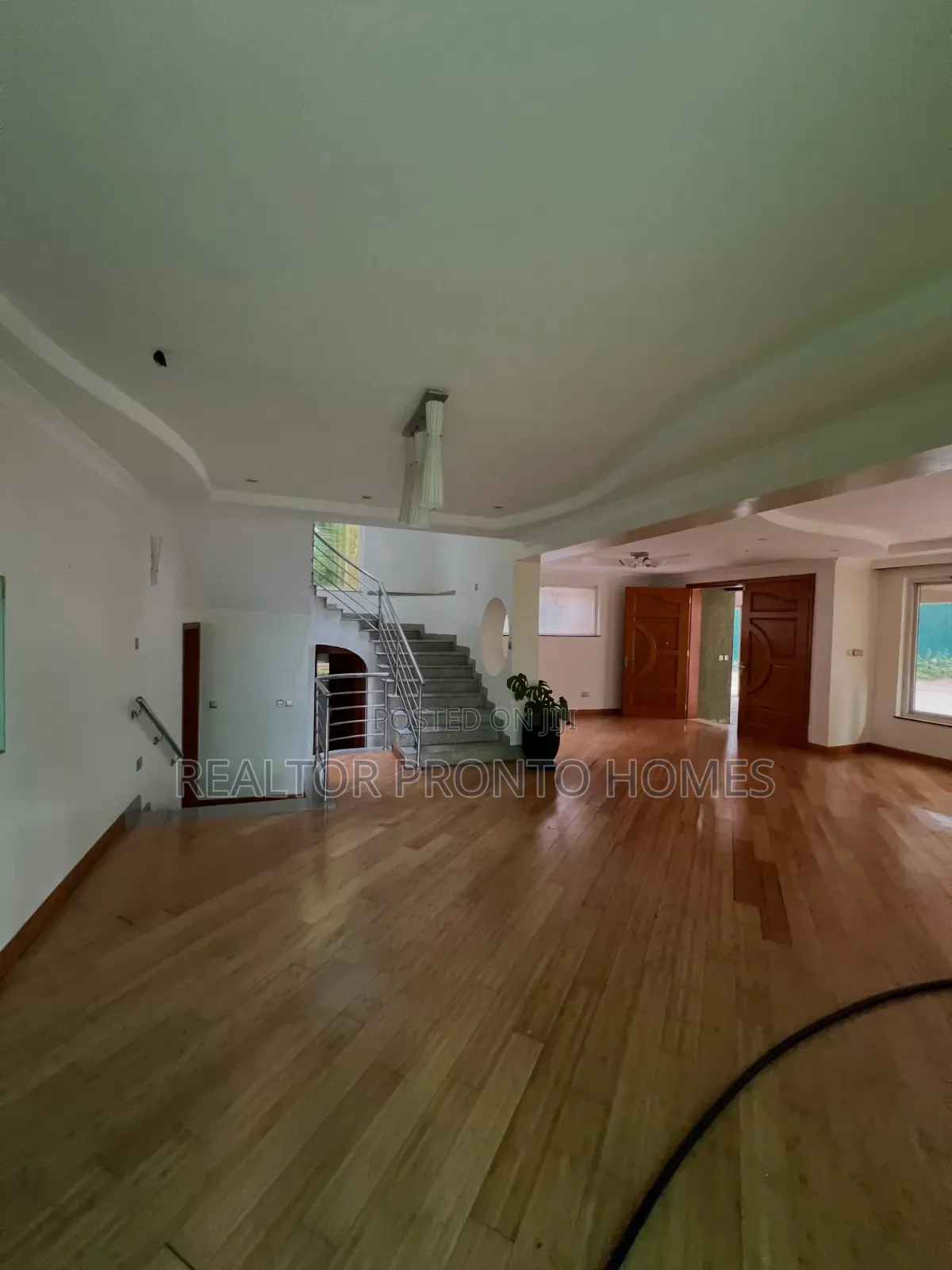 5bdrm Townhouse / Terrace in Riverside Drive for rent in Riverside Drive