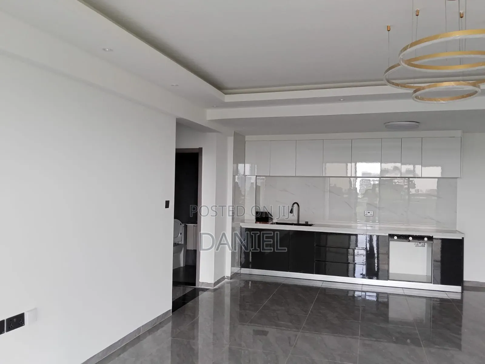 3bdrm Apartment in Kileleshwa for sale in Kileleshwa