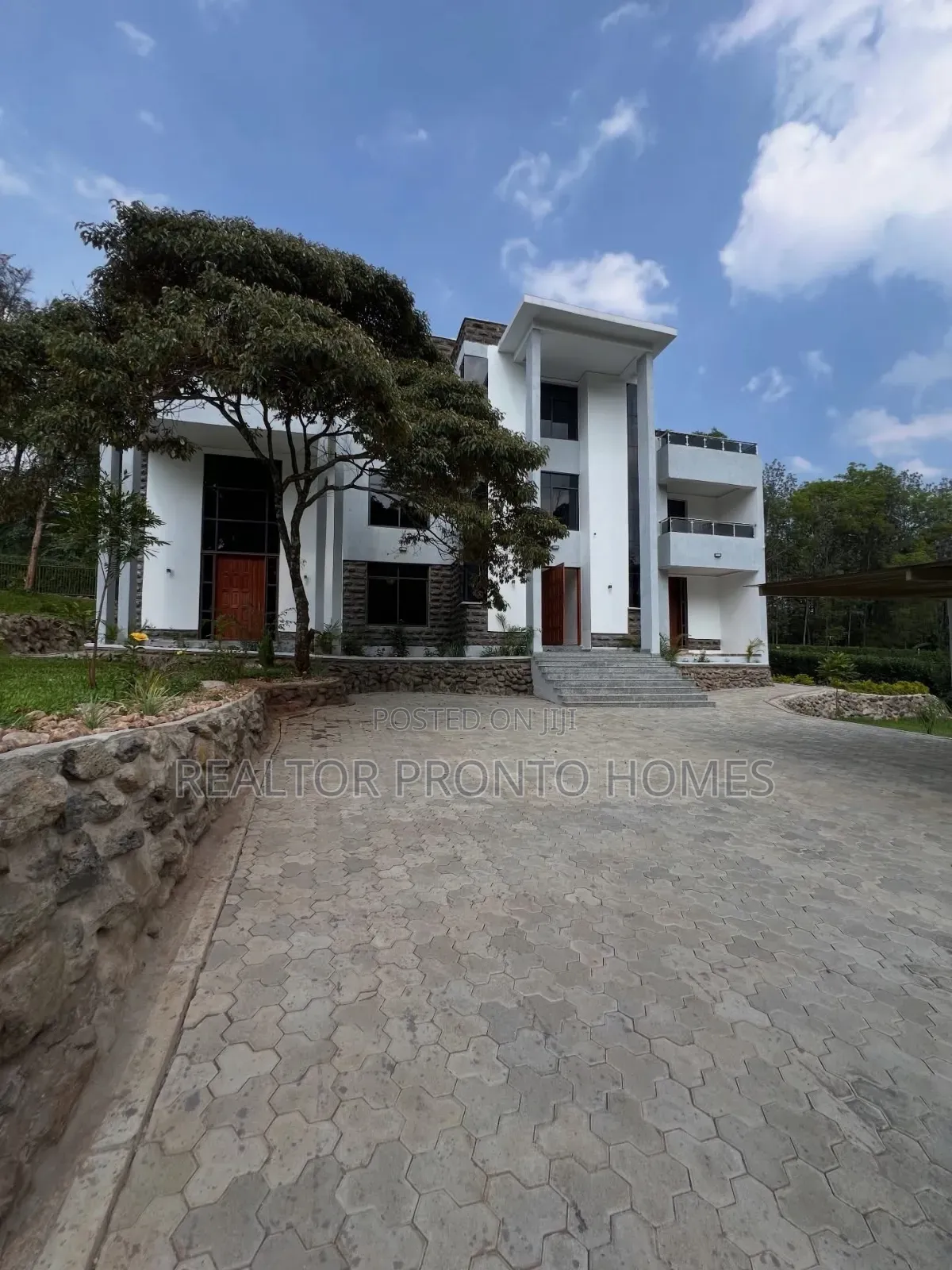 6bdrm Villa in Karen, Hardy for sale in Hardy