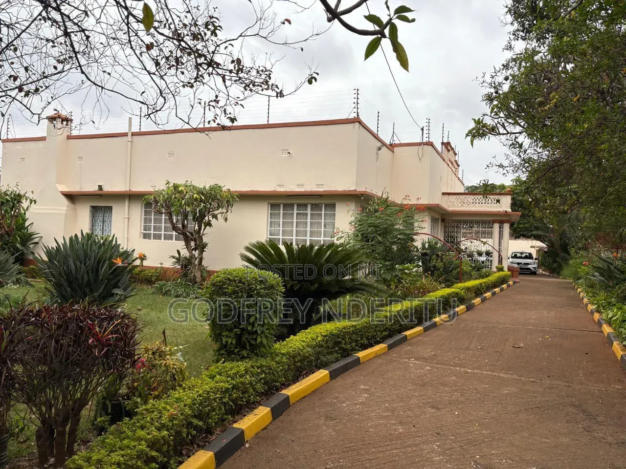 Furnished 10bdrm Bungalow in Section 9 Thika for sale in Thika CBD