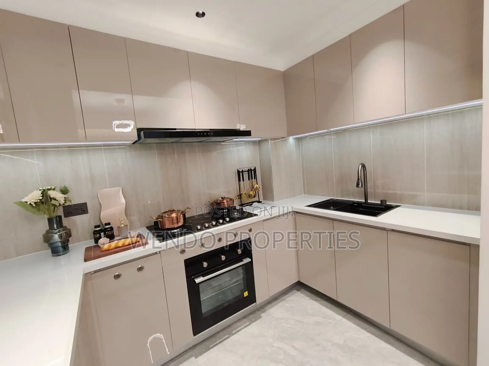 1bdrm Apartment in Muthaiga North for sale in Muthaiga North