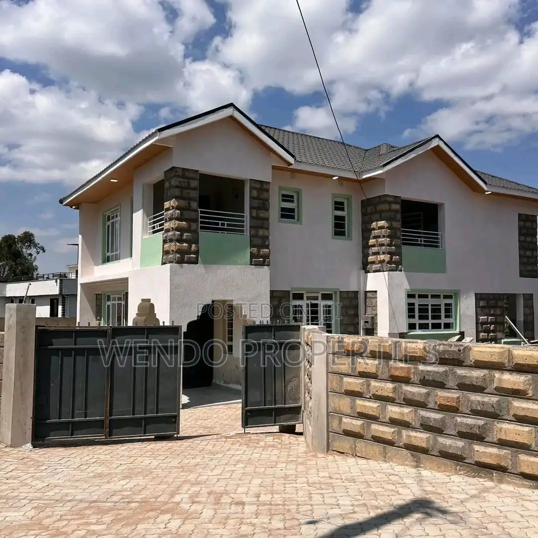 4bdrm Maisonette in Ol Keri for sale in Ol Keri
