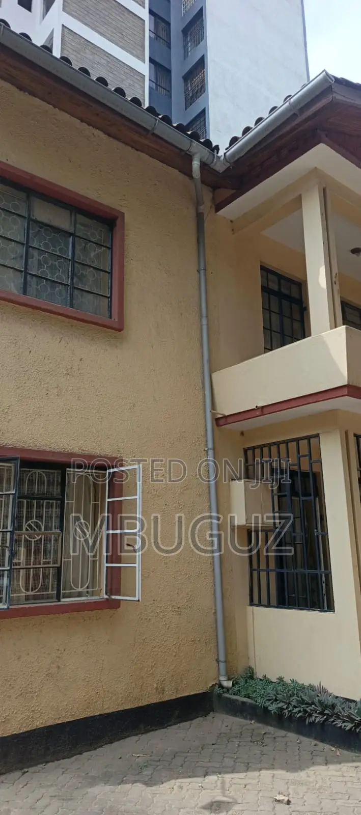 9bdrm Maisonette in South C for sale in South C