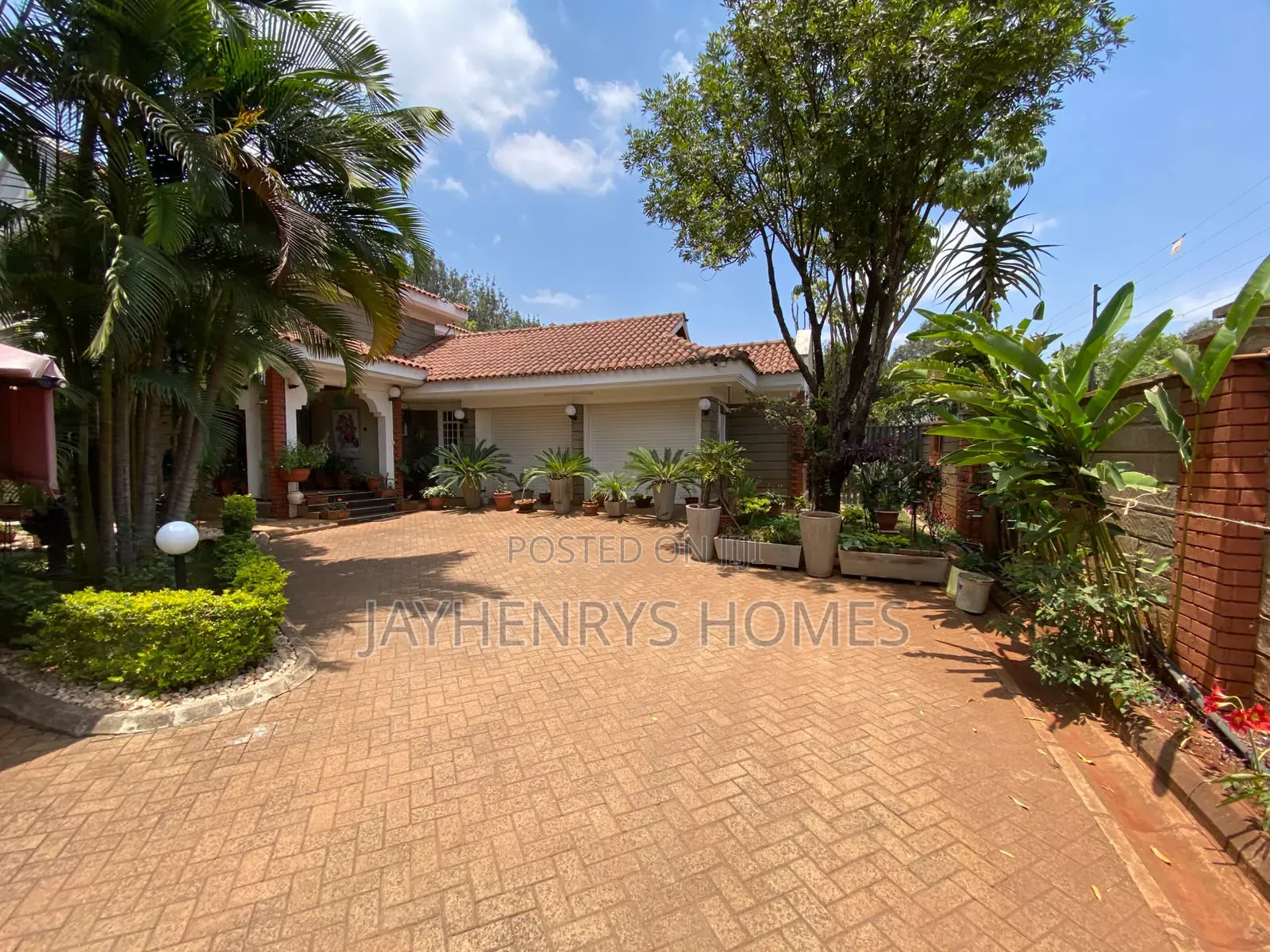 Furnished 3bdrm House in Runda for rent in Runda