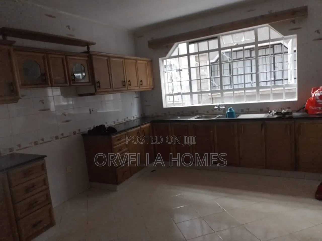 4bdrm Block of Flats in Lavington, Valley Arcade for rent in Valley Arcade