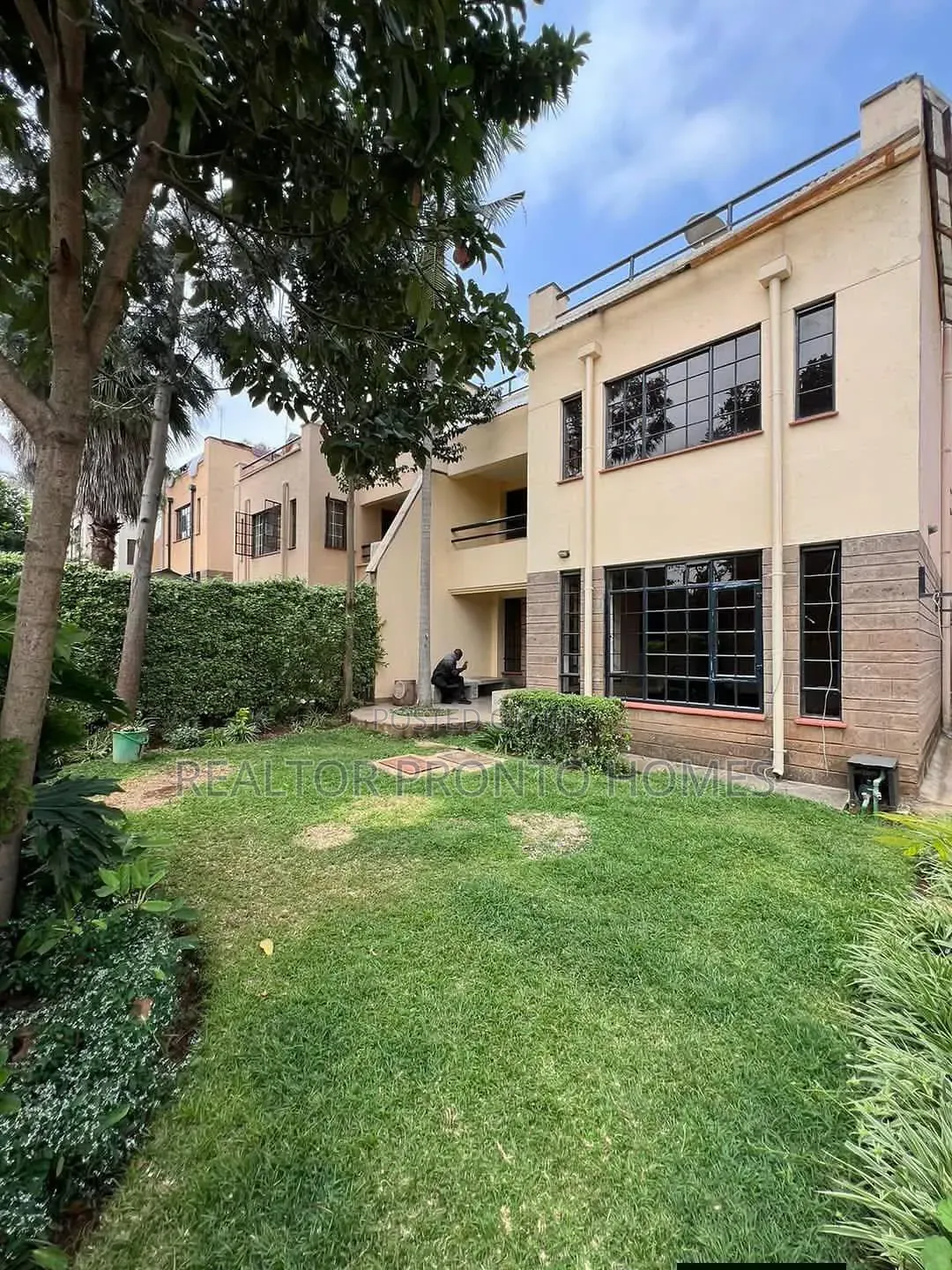 5bdrm Townhouse / Terrace in Lavington, Muthangari for rent in Muthangari