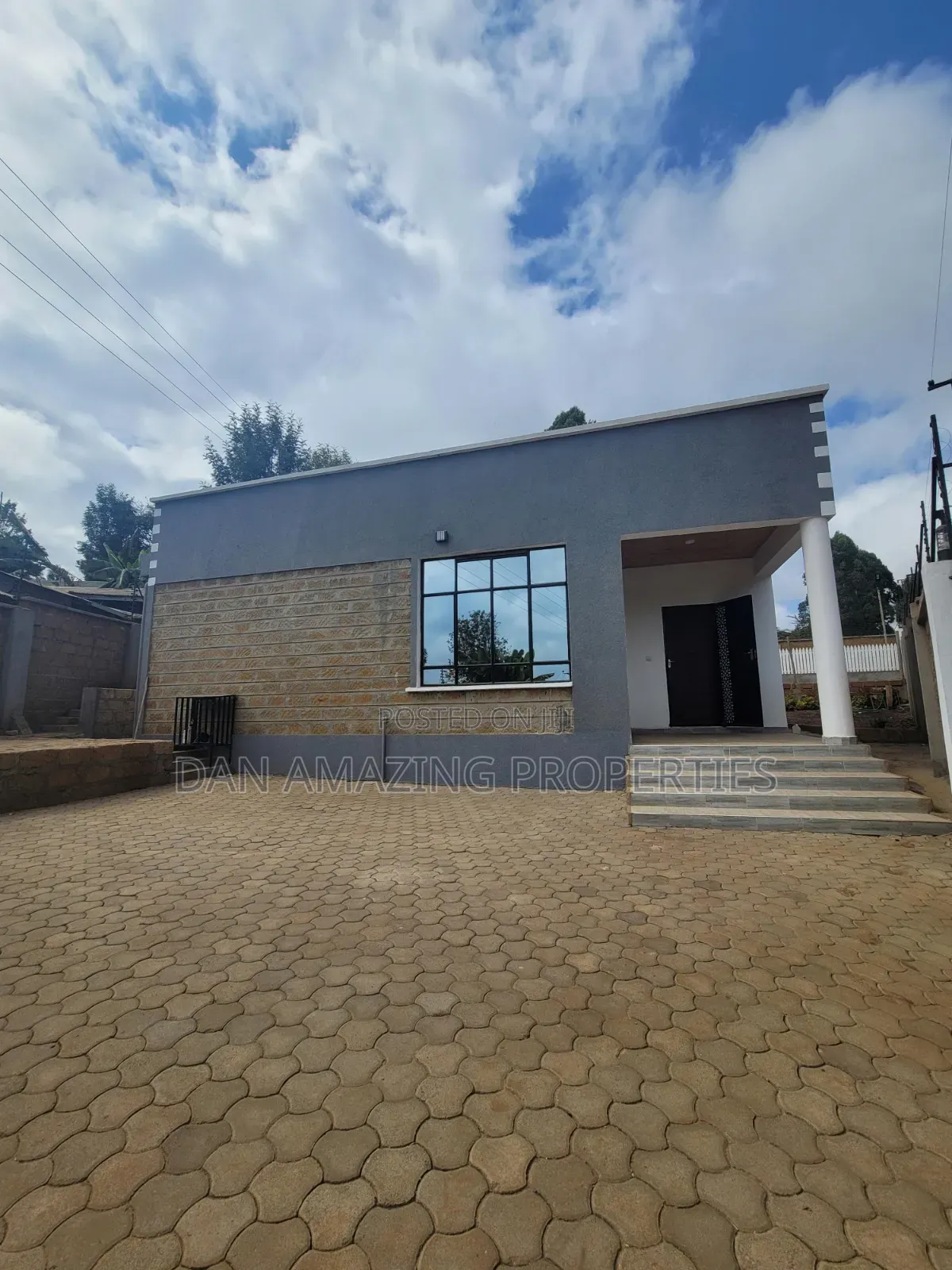 3bdrm Bungalow in Silanga Rd, Matasia for sale in Matasia