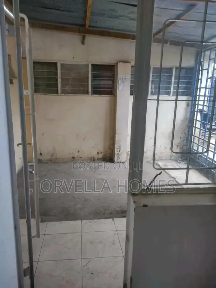 3 Bedrooms Commercial Office to Let in Kilimani in Hurlingham