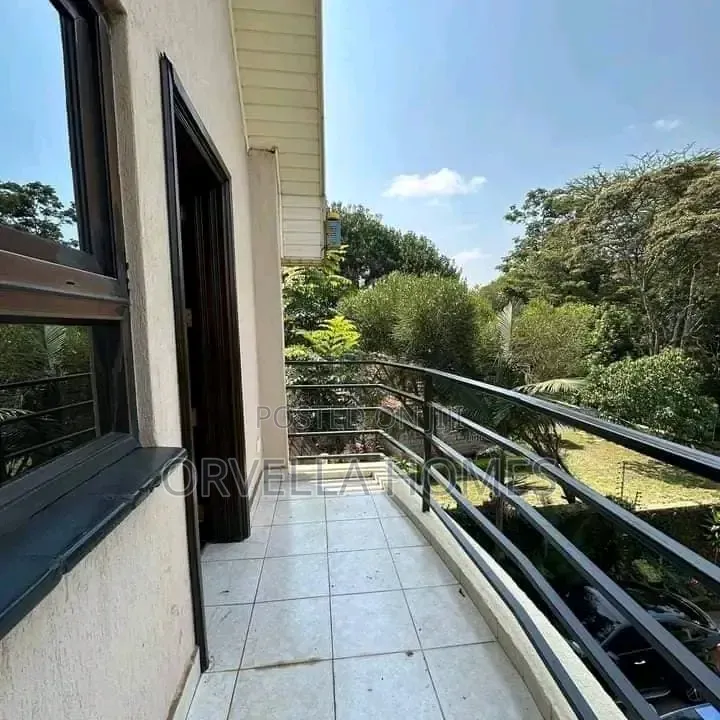 4bdrm Townhouse / Terrace in Lavington, Muthangari for rent in Muthangari