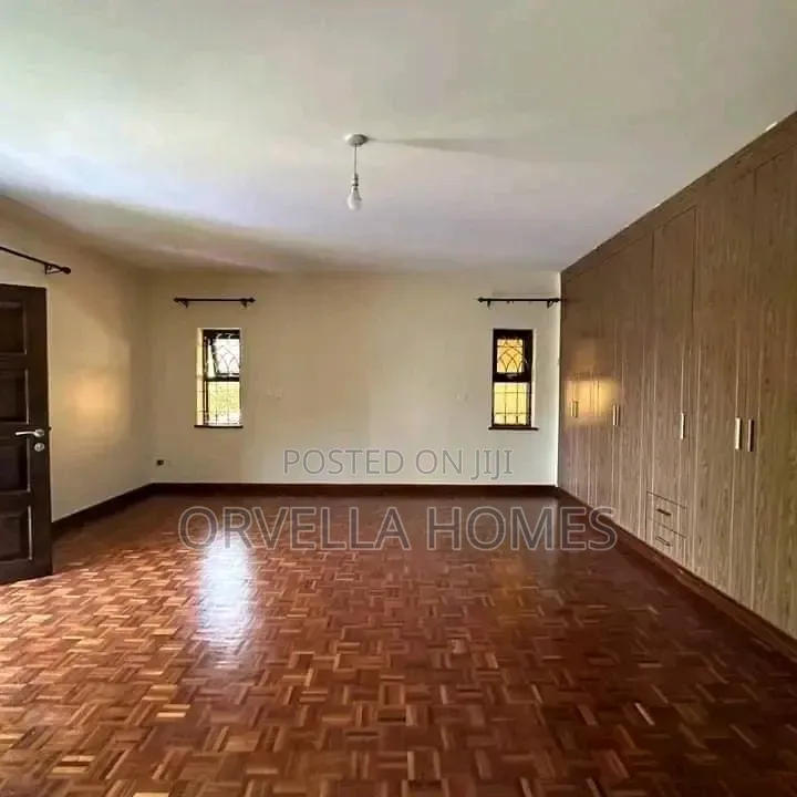 4bdrm Townhouse / Terrace in Lavington, Muthangari for rent in Muthangari