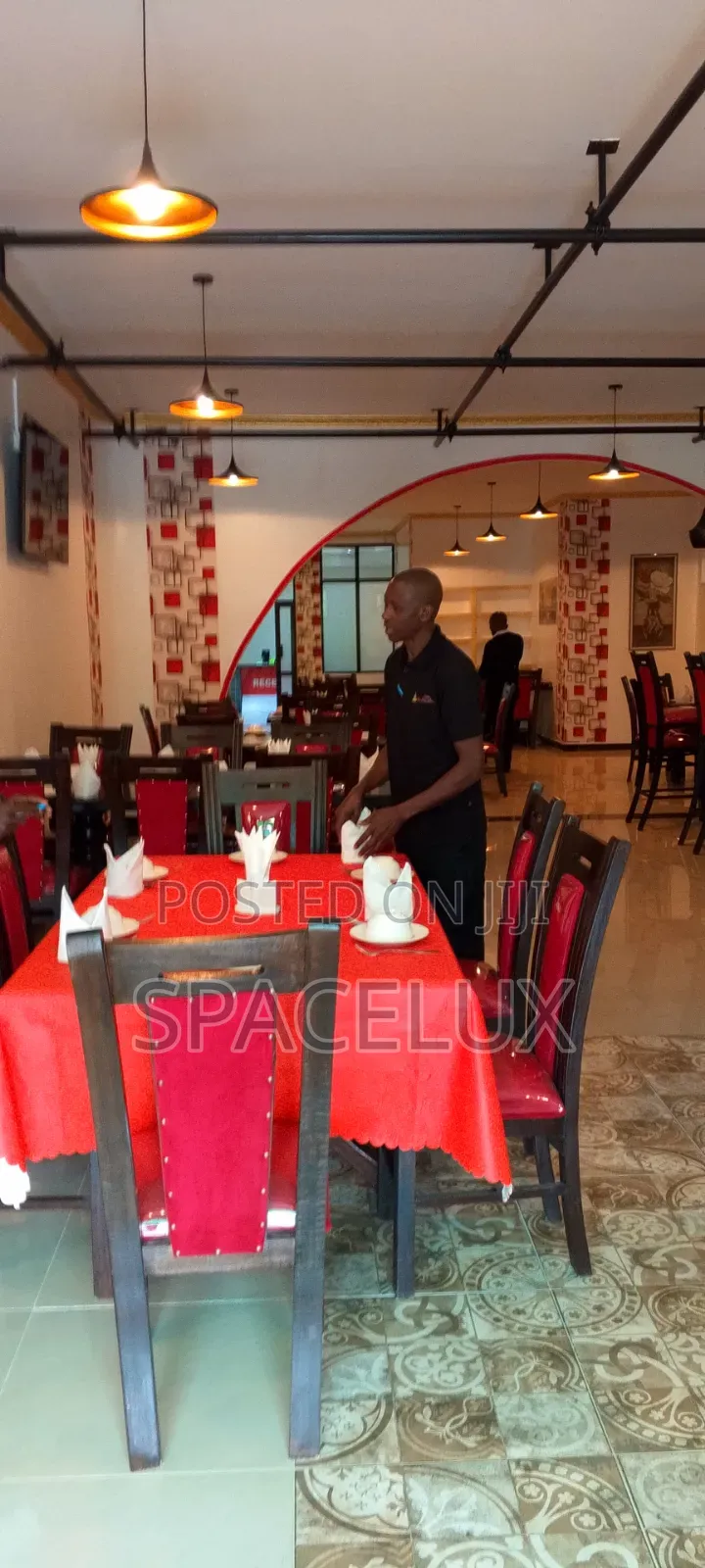 Fully Set Up Posh Restaurant Lavington in Valley Arcade