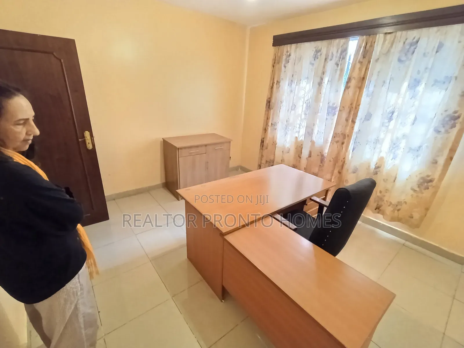 Fully Furnished 1 Room Office Space for Rent in Valley Arcade