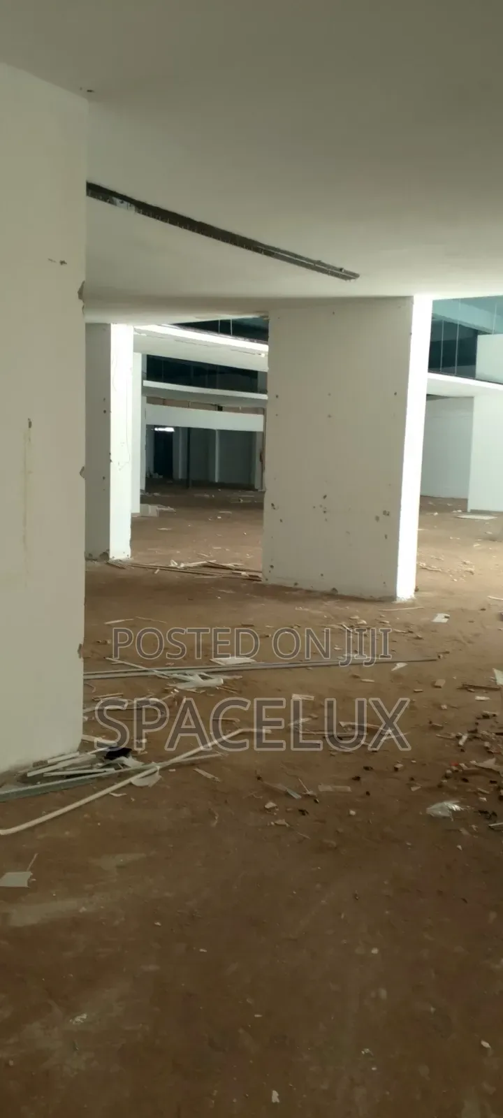 Showroom/Supermarket Space in Hurlingham