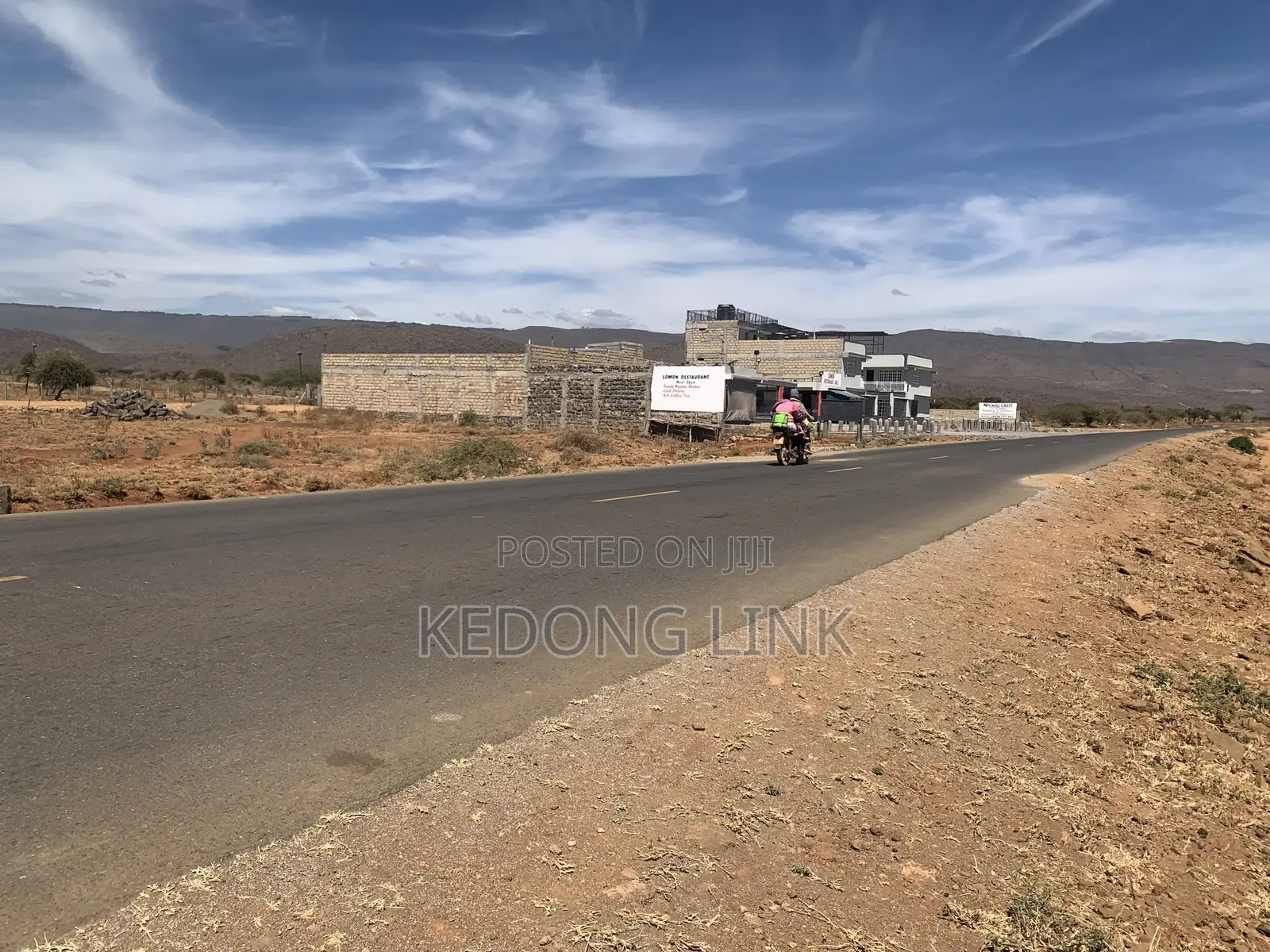 3 Acres Ewuaso Oo Nkidongi Area in Ewuaso Oonkidong'I