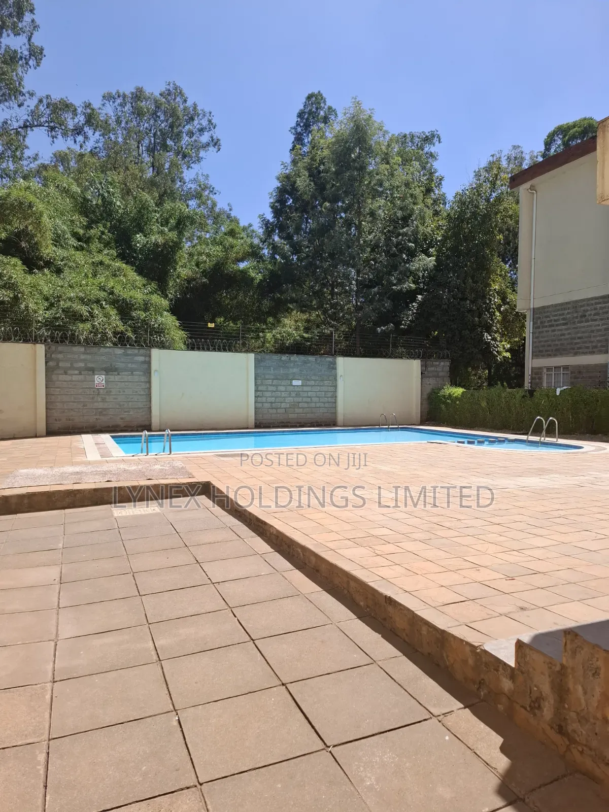 3bdrm Apartment in Lavington Pride, Valley Arcade for sale in Valley Arcade