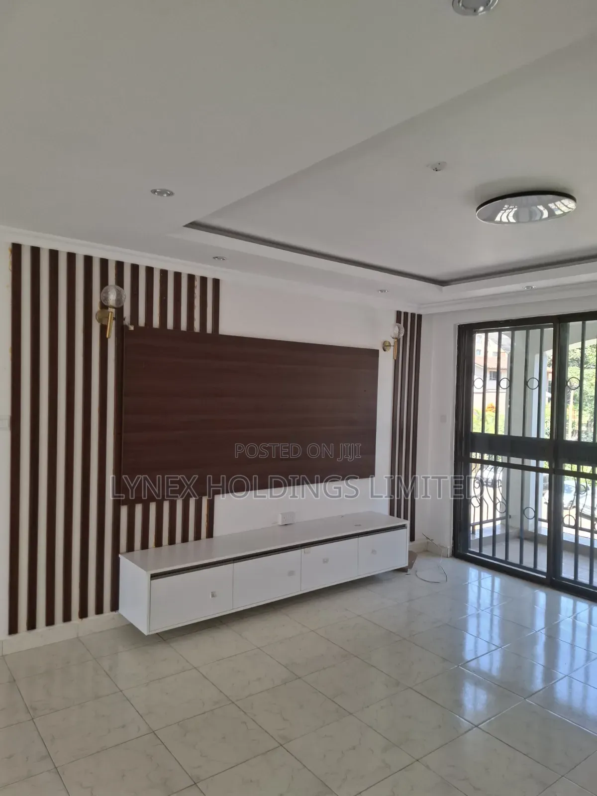 3bdrm Apartment in Lavington Pride, Valley Arcade for sale in Valley Arcade