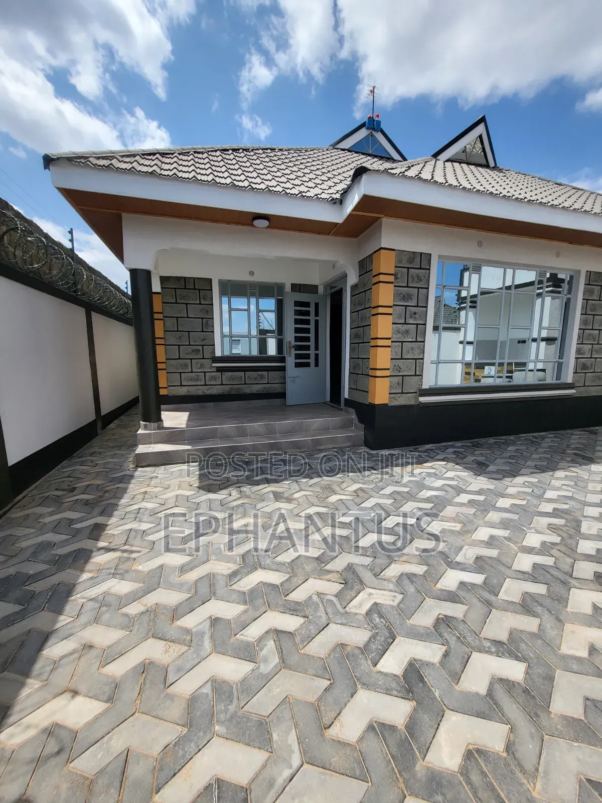 3bdrm House in Matangi, Kimbo for sale in Kimbo