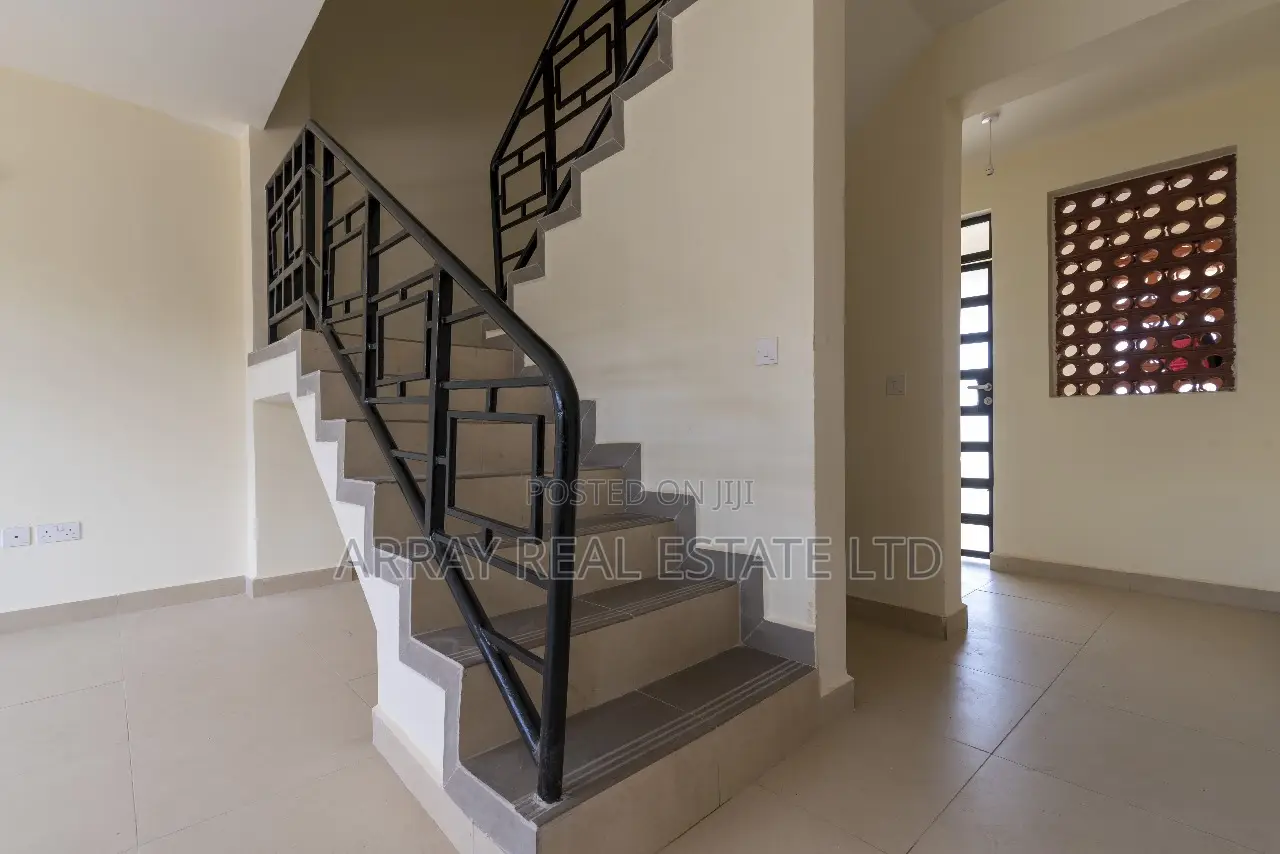 4bdrm House in Avenue Park for sale in Avenue Park