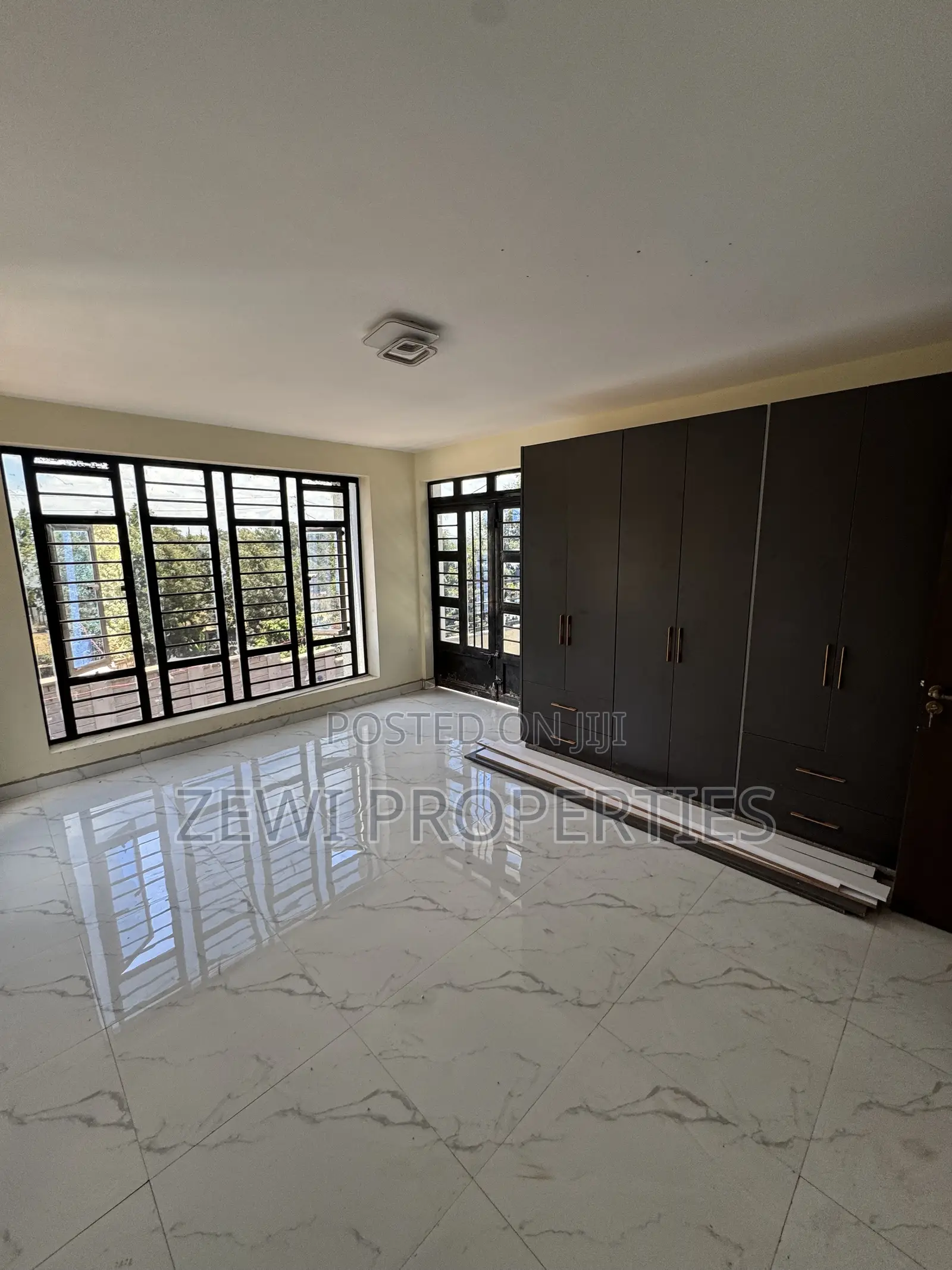 4bdrm Maisonette in Kibiku for sale in Kibiku