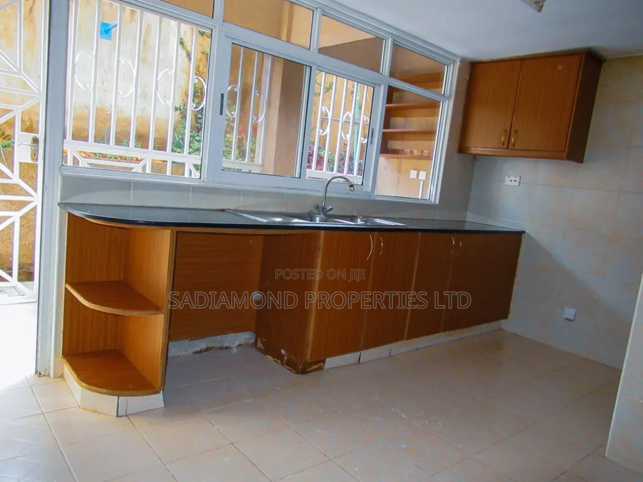 4bdrm Apartment in Hurlingham for sale in Hurlingham