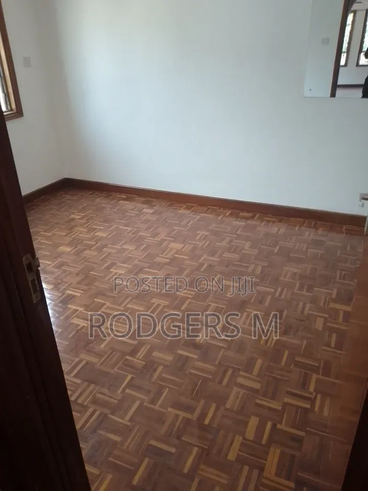 4bdrm Maisonette in State House Area for rent in State House Area