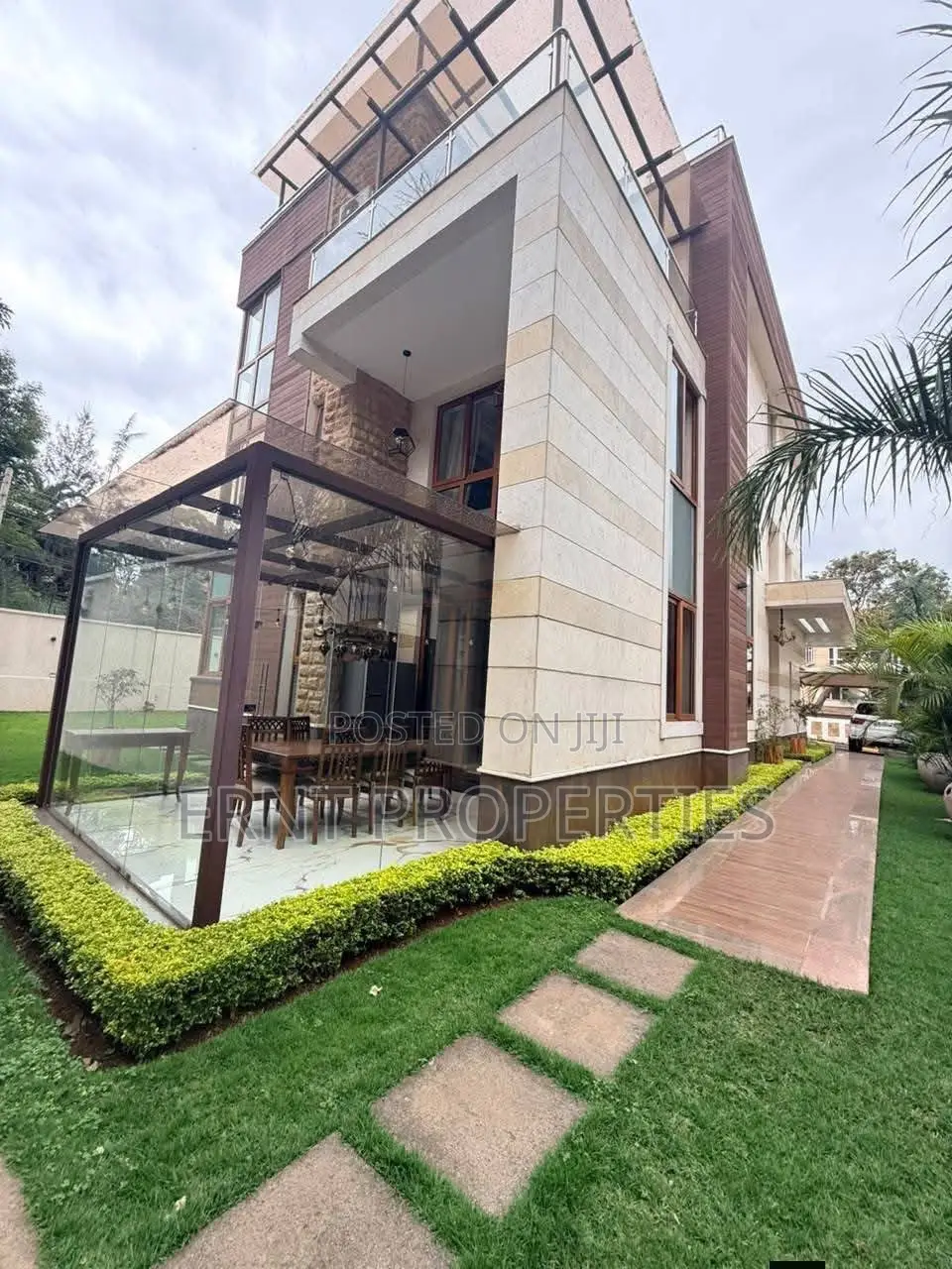 Furnished 6bdrm House in Lavington for sale in Lavington