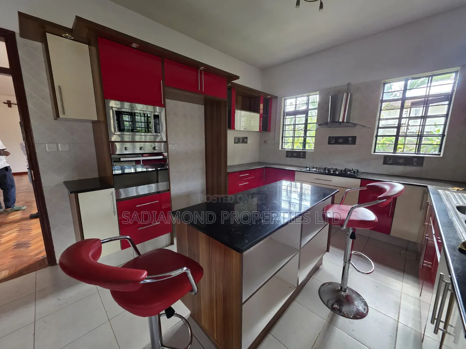 5bdrm Townhouse/Terrace in Kitisuru for sale in Kitisuru