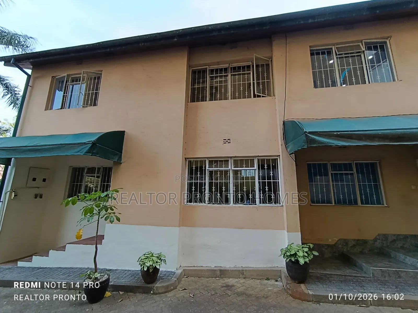 Commercial 4 Bedrooms Massionatte for Office Use in Hurlingham