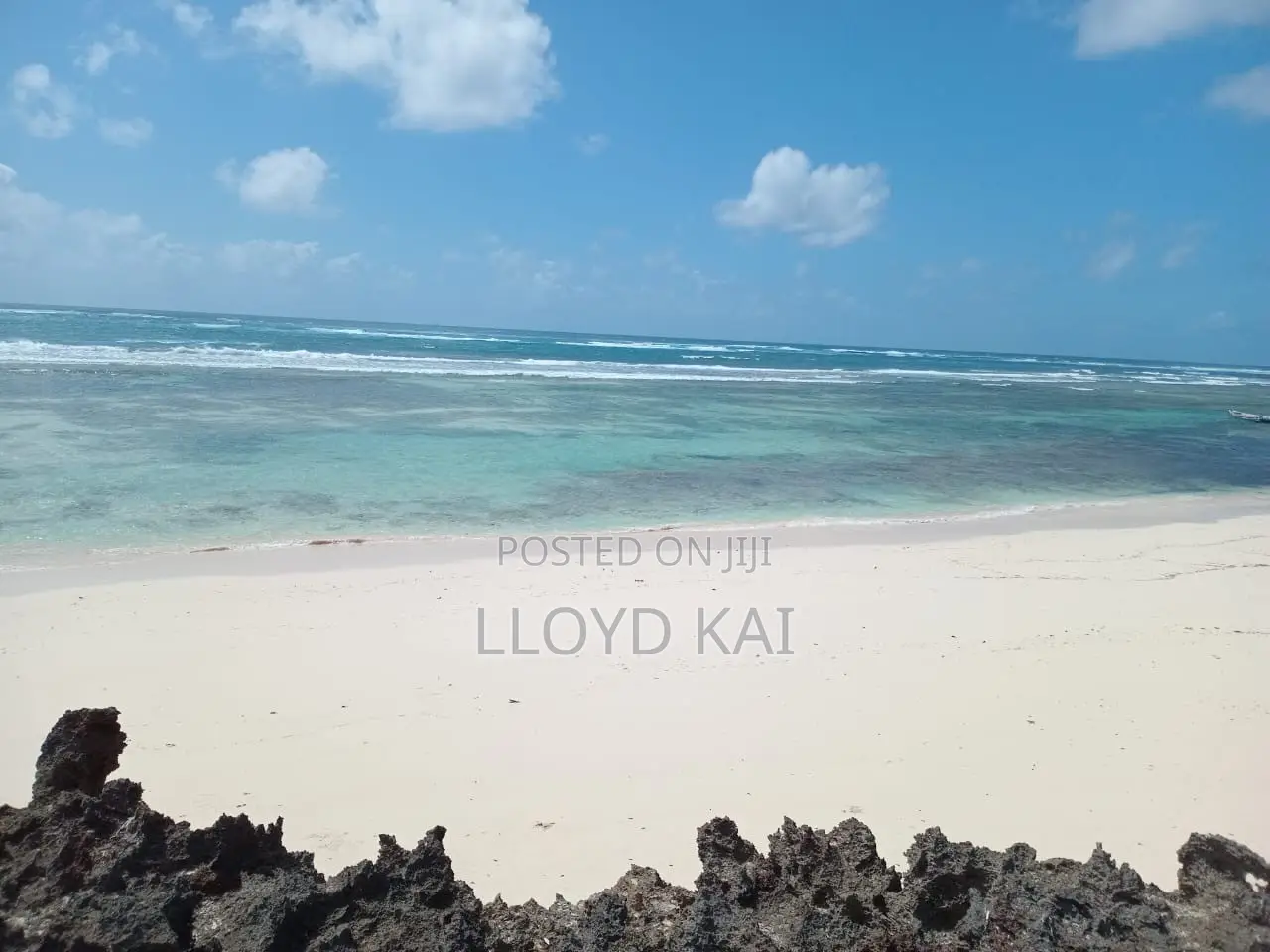 Owner!!
6.5 Acres Beach Property for Sale in Tezo,Kilifi at Ksh.70M in Tezo
