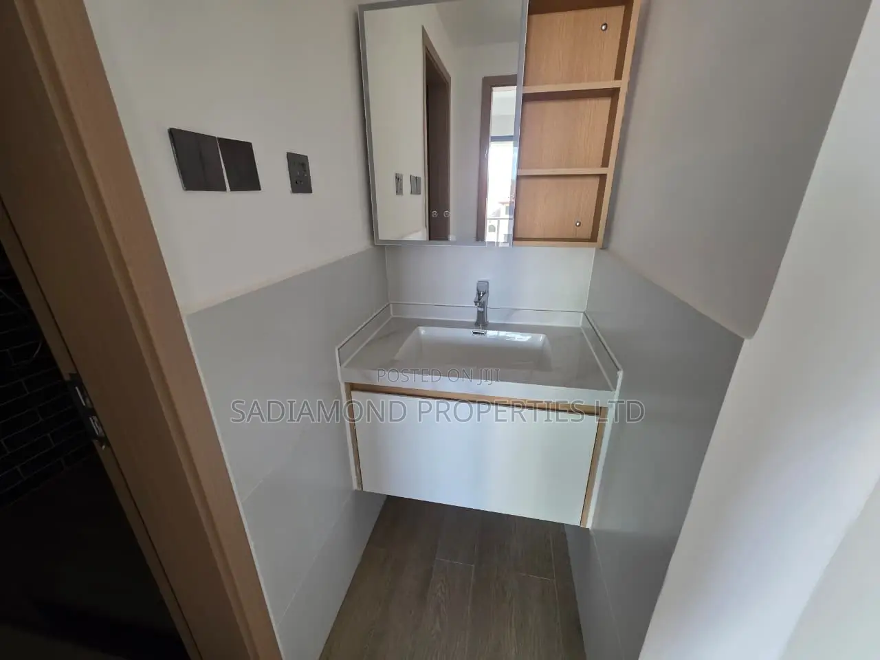 1bdrm Apartment in Raphta Road Area for sale in Raphta Road Area
