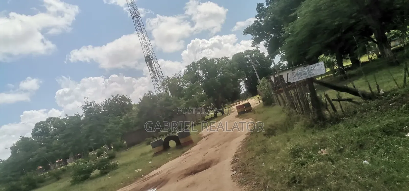 Plots for Sale in Lamu in Hindi